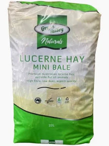 Green Valley Naturals Mini Lucerne Bale 22L